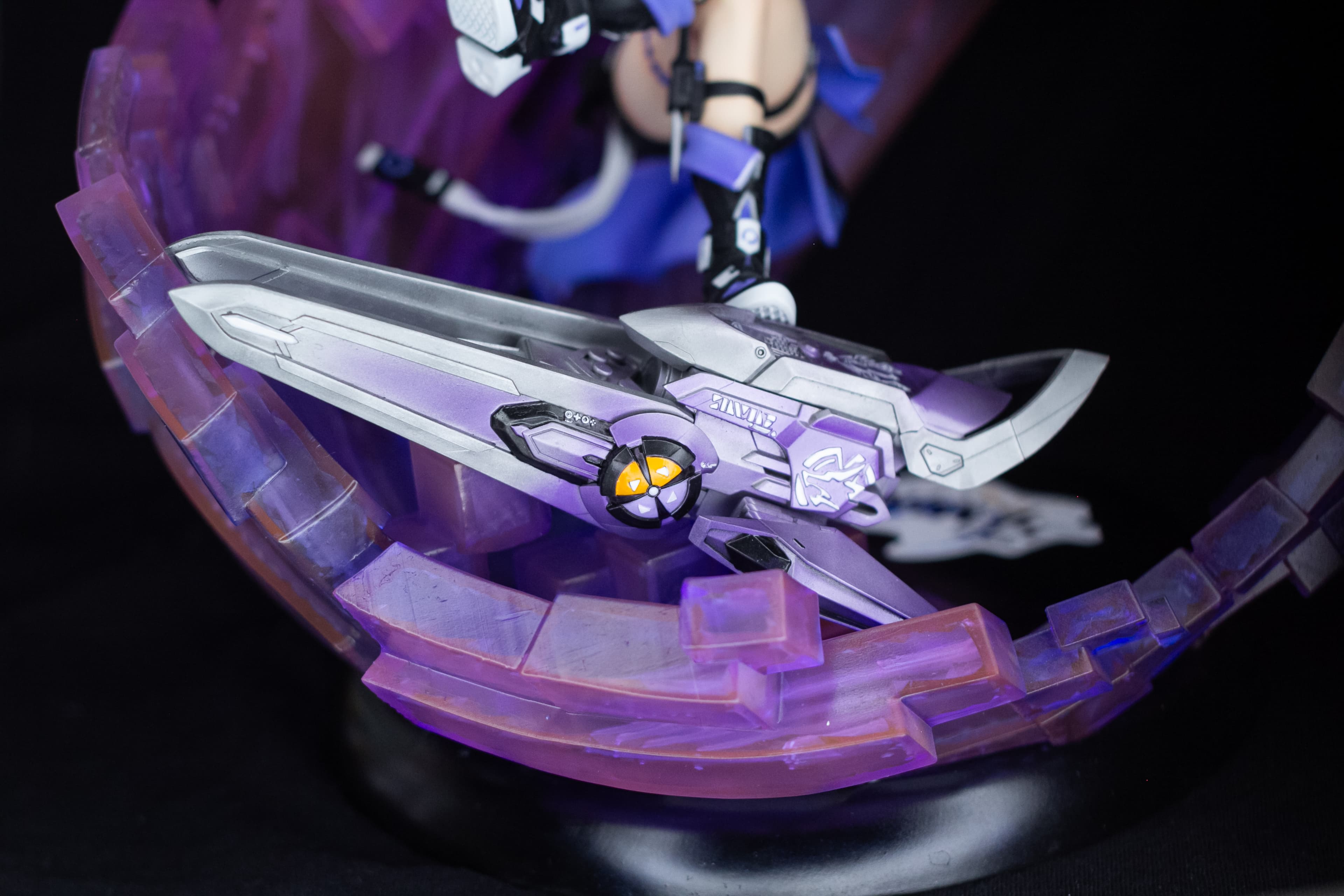 Silver Wolf, photo 1