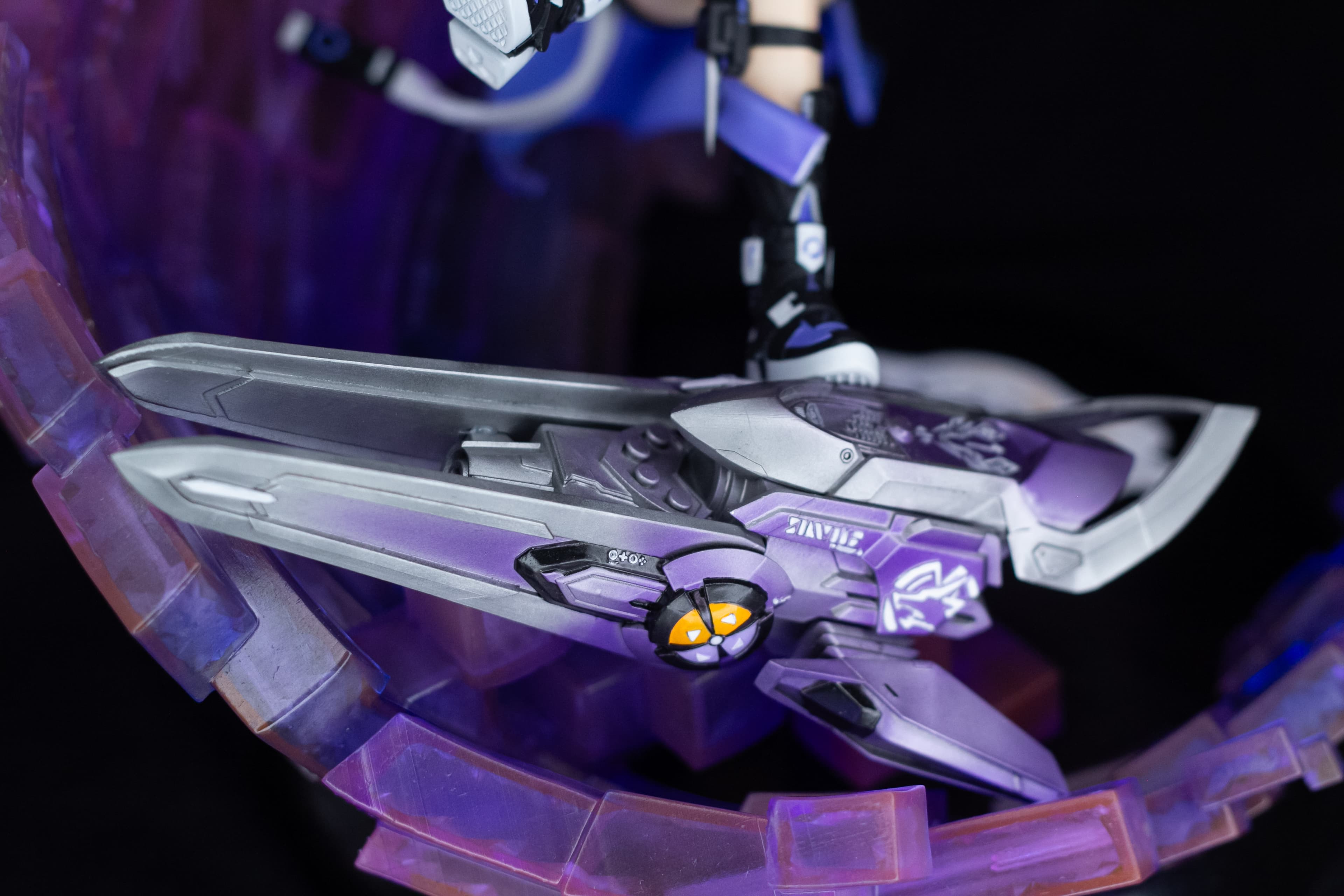 Silver Wolf, photo 2