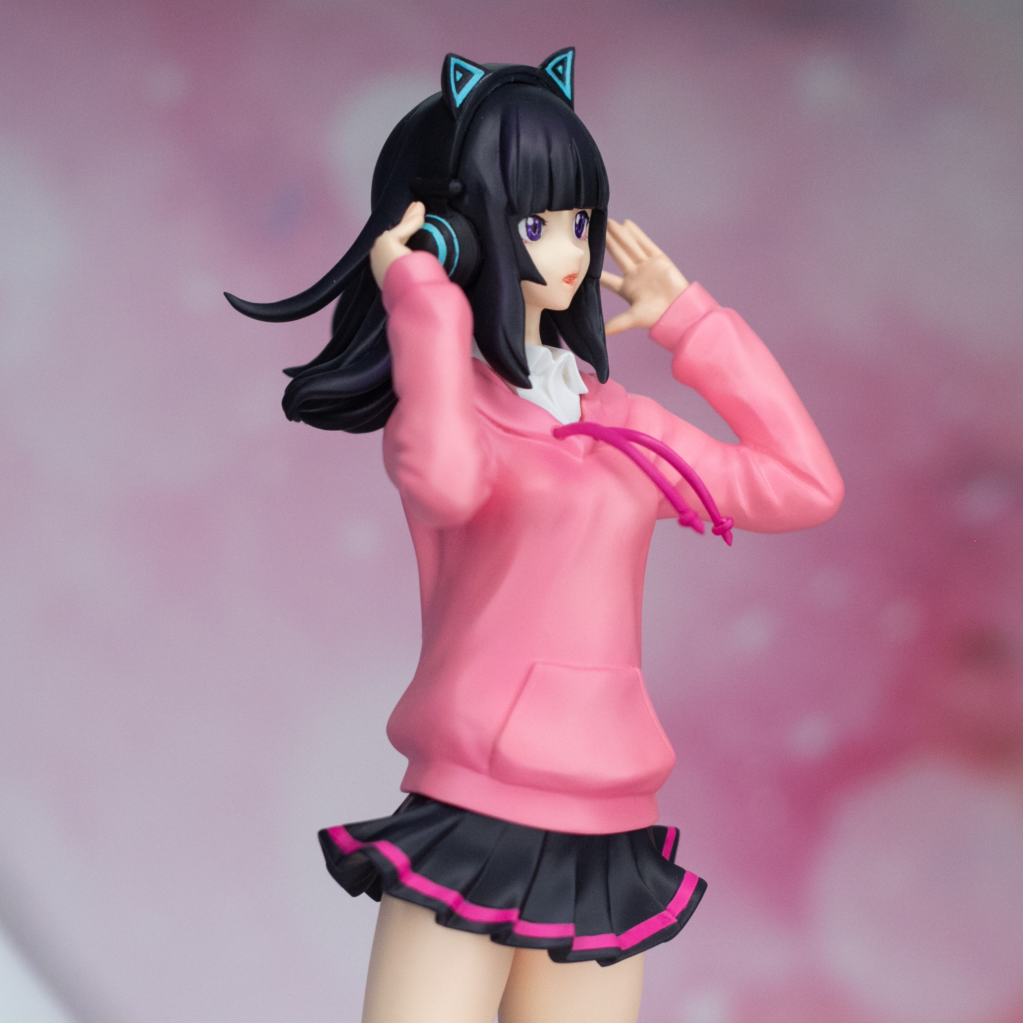 How to Turn a Pile of Trash into a Real Heroine—or Even Two! [GK] - garage-kit photo 93